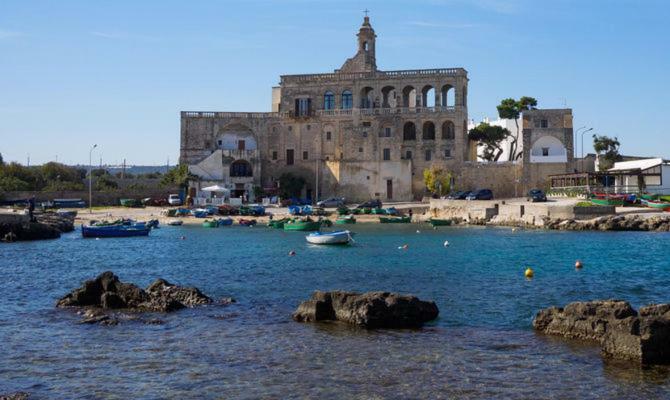 Teti Holiday Home Polignano a Mare Luaran gambar